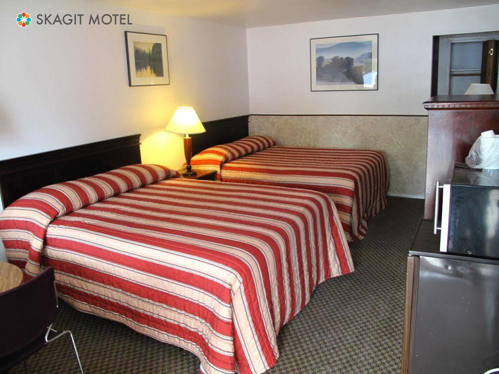 Skagit Motel Sedro Woolley ภายนอก รูปภาพ